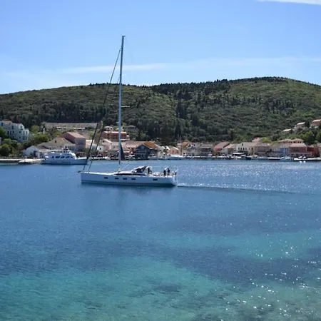 דירה Reginas & Apartments- Fiscardo View *