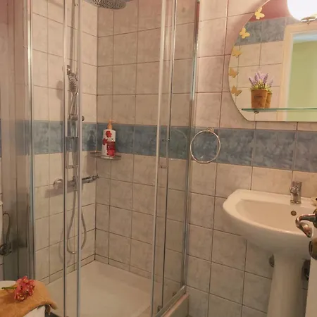 דירה Reginas & Apartments- Fiscardo View פיסקרדו